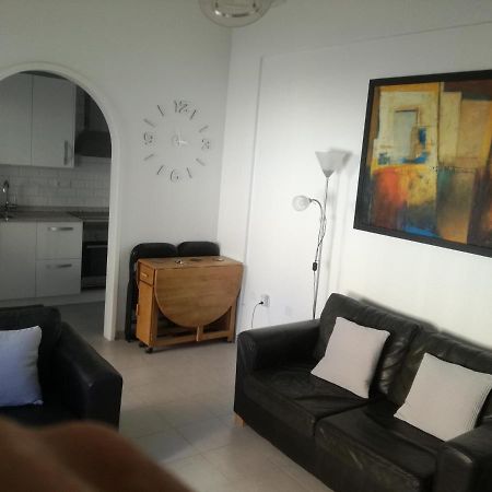 2 Bedroom Newly Renovated Bungalow Close To Bars & Restaurants Los Alcazares Ngoại thất bức ảnh