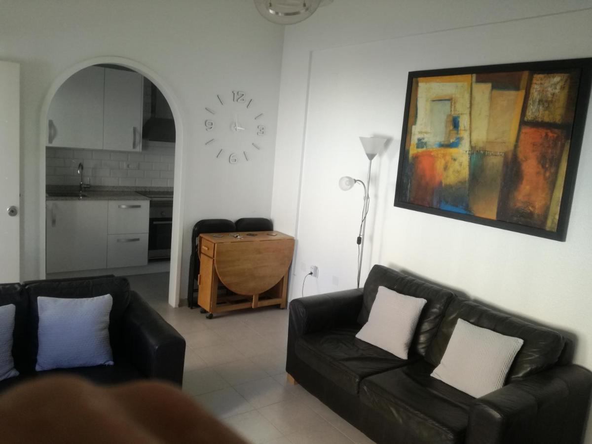 2 Bedroom Newly Renovated Bungalow Close To Bars & Restaurants Los Alcazares Ngoại thất bức ảnh