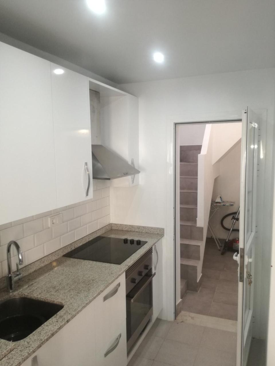 2 Bedroom Newly Renovated Bungalow Close To Bars & Restaurants Los Alcazares Ngoại thất bức ảnh